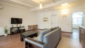 Big Terrace apartment on Liberty Square